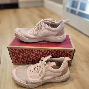 Vans ultrarange shoes